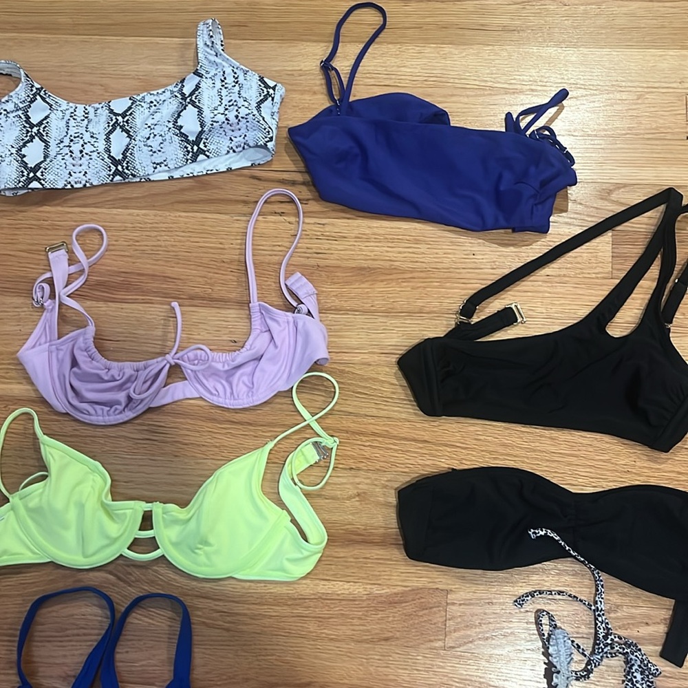 Kini Tops!!!! - Picture 2 of 4